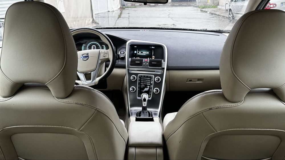 Volvo xc60 2014 ALB PERLA