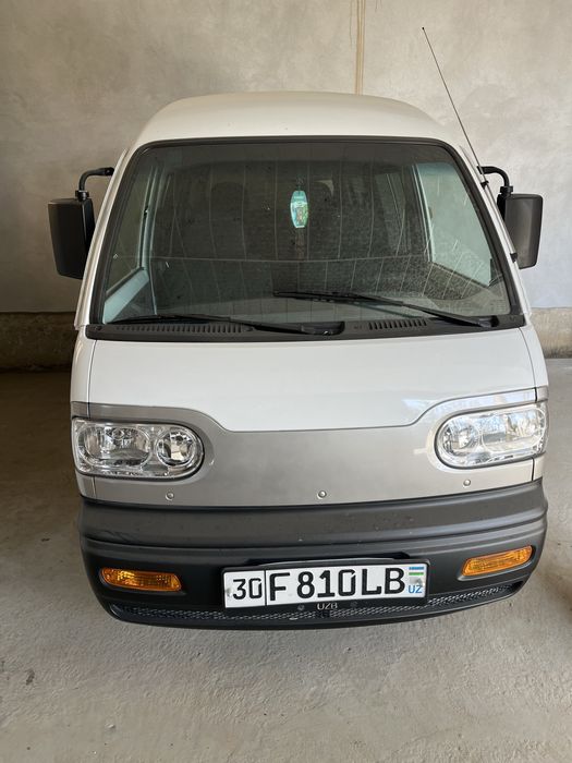 Yangi damas srochno sotiladi