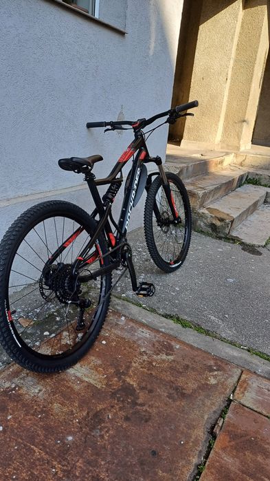 vând rockrider st530s nou