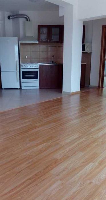 Дава се под наем Тристаен апартамент в Пловдив, Кършияка - 90 кв.м за 260.1 € - Снимка #5