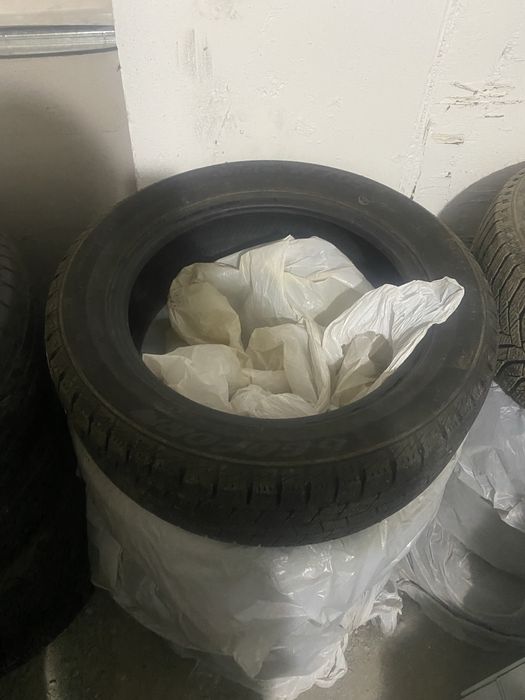 Продам шины на размер 17.  16.  15.