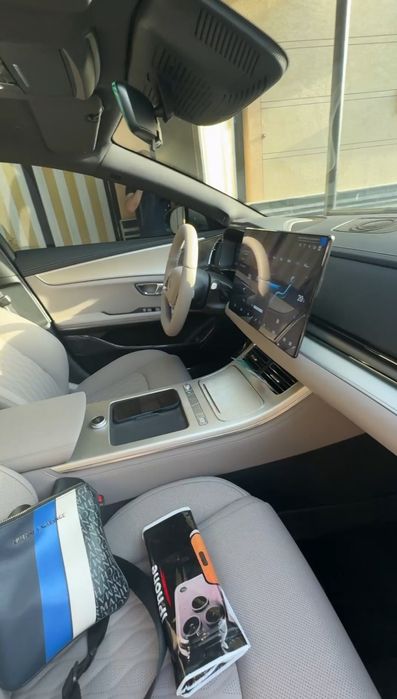 Byd Han 635 yili 2025
