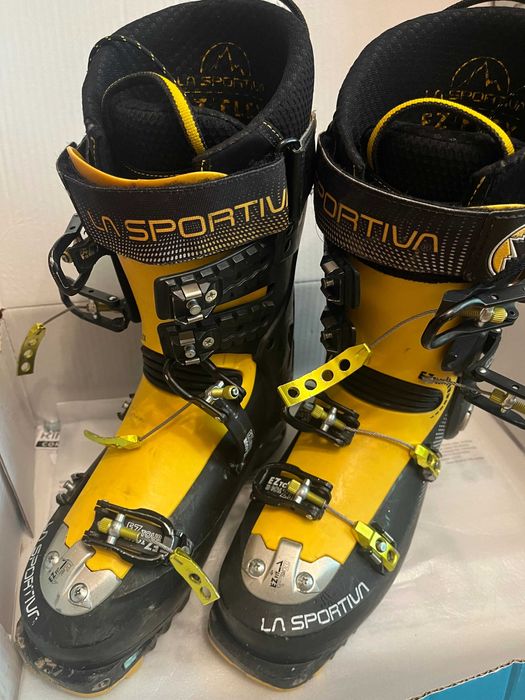 Ски туринг обувки La Sportiva