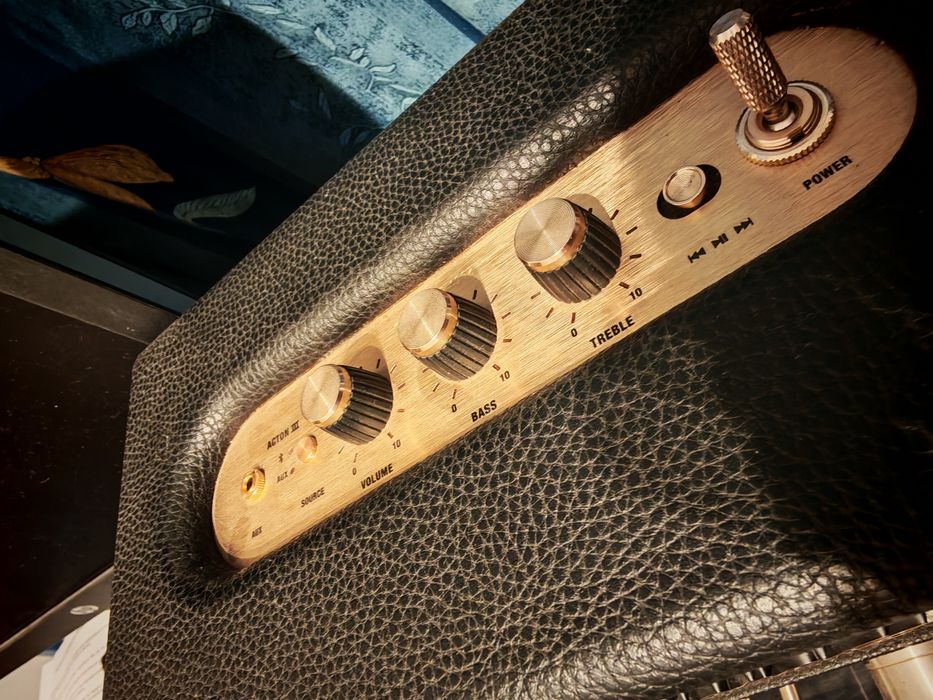 Marshall Acton III Black