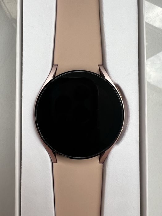 Часы galaxy watch 4