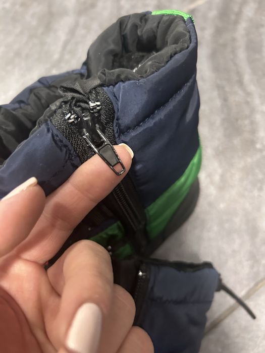 Зимни ботушки за малък господин