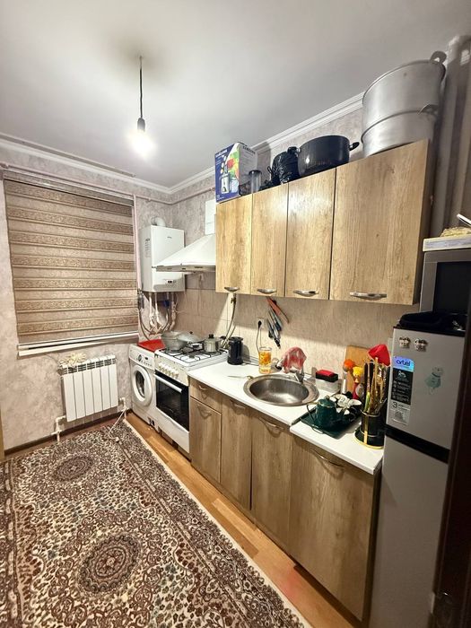 Сотилади!!! Сергели 3 А. 2/1/7 средный ремонт. Новастройка.