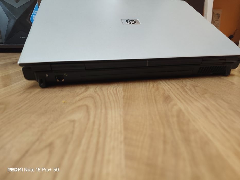 Лаптоп HP pavilion dv8000