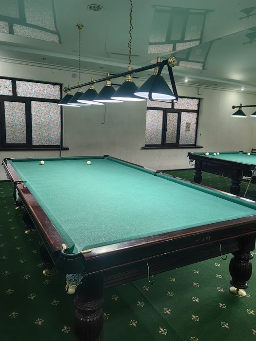 Продам бильярдные столы 12 футт