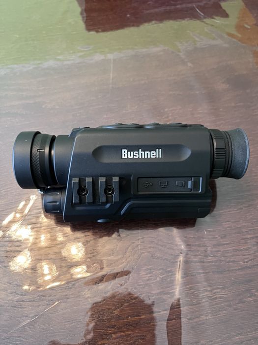 Vedere Nocturna / Nightvision Bushnell Equinox  X650