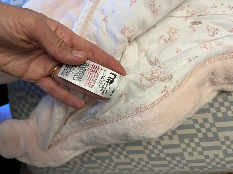 Salopeta plusata bebelus Mothercare noua