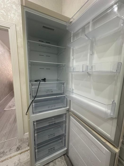 Холодильник сатылады.