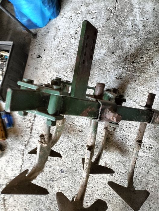 Култиватор чизел за мото фреза мотоблок