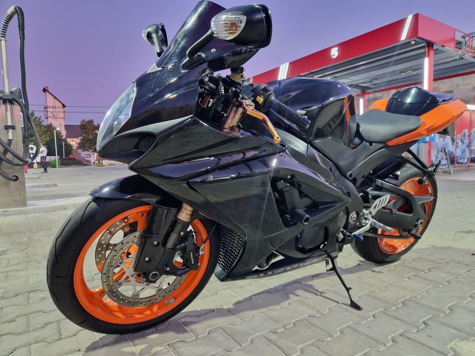 Suzuki Gsxr k7 1000