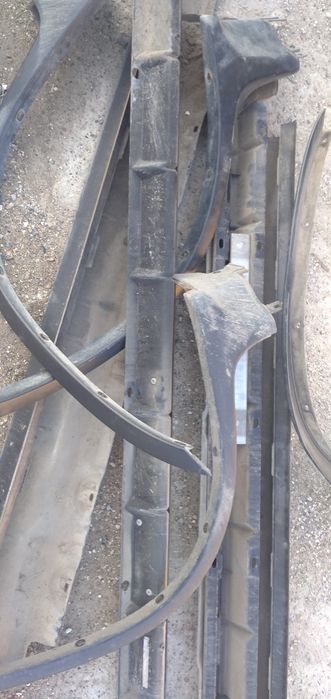 Прагове и лайсни БМВ е53.