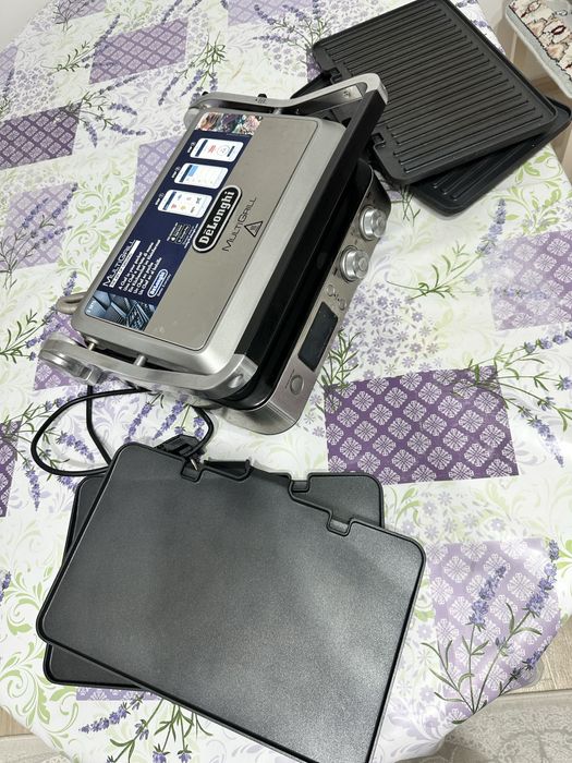 Продам мультигриль Delonghi