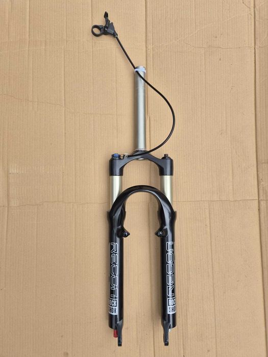 Furca MTB, Rockshox Recon, pe aer, 26inch, reglabila si blocabila, pop-lock