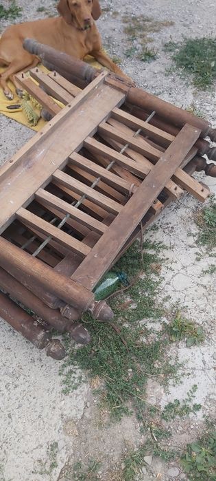 PATURI;lemn;rustice,deosebite,lucrate manual,cires stejar