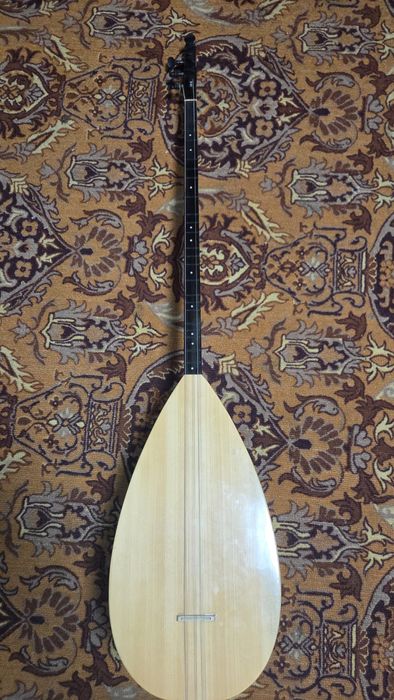 Баглама саз с чехлом