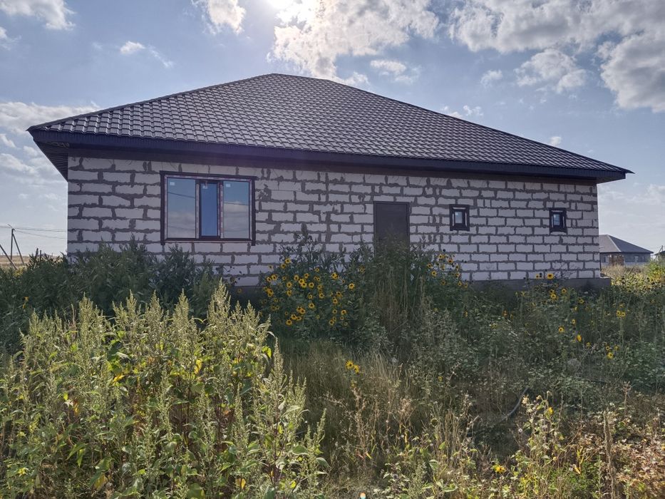 Продам дом республика 996