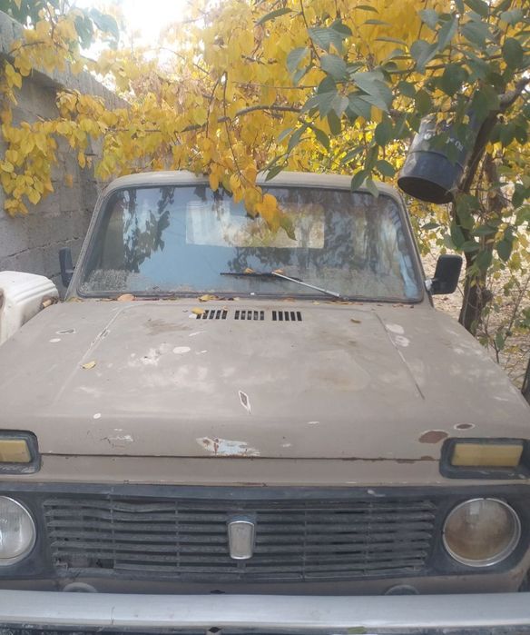 Vaz Lada 2121 ..