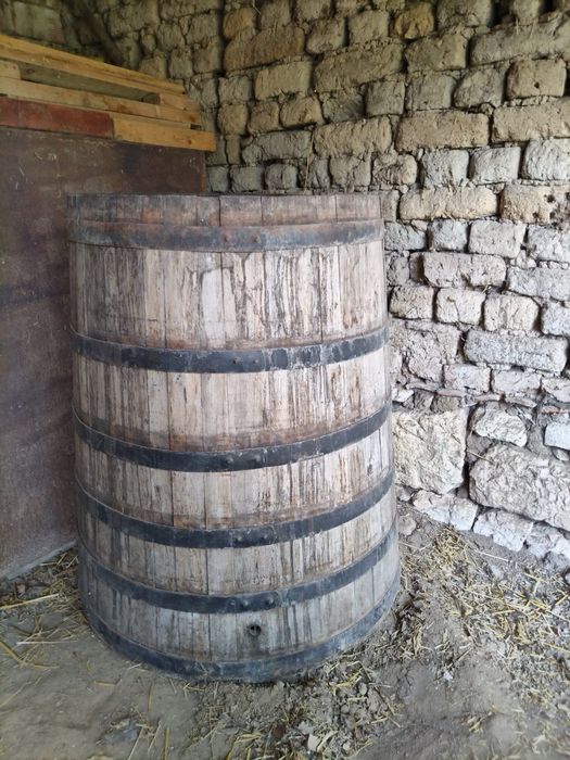 Каца за вино (500л)