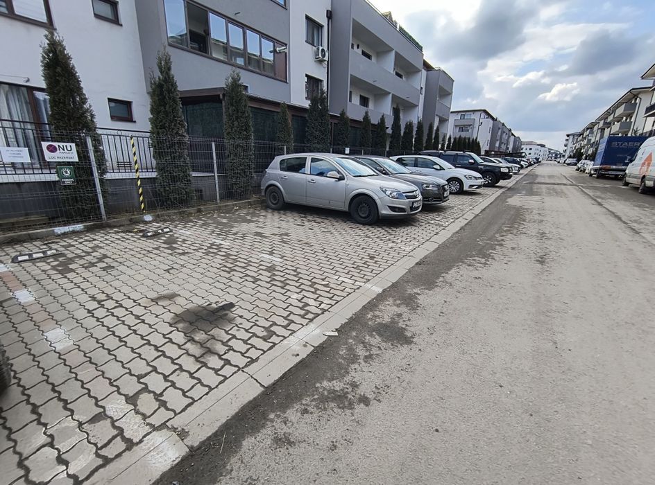 Închiriez Parcare Str Urușagului