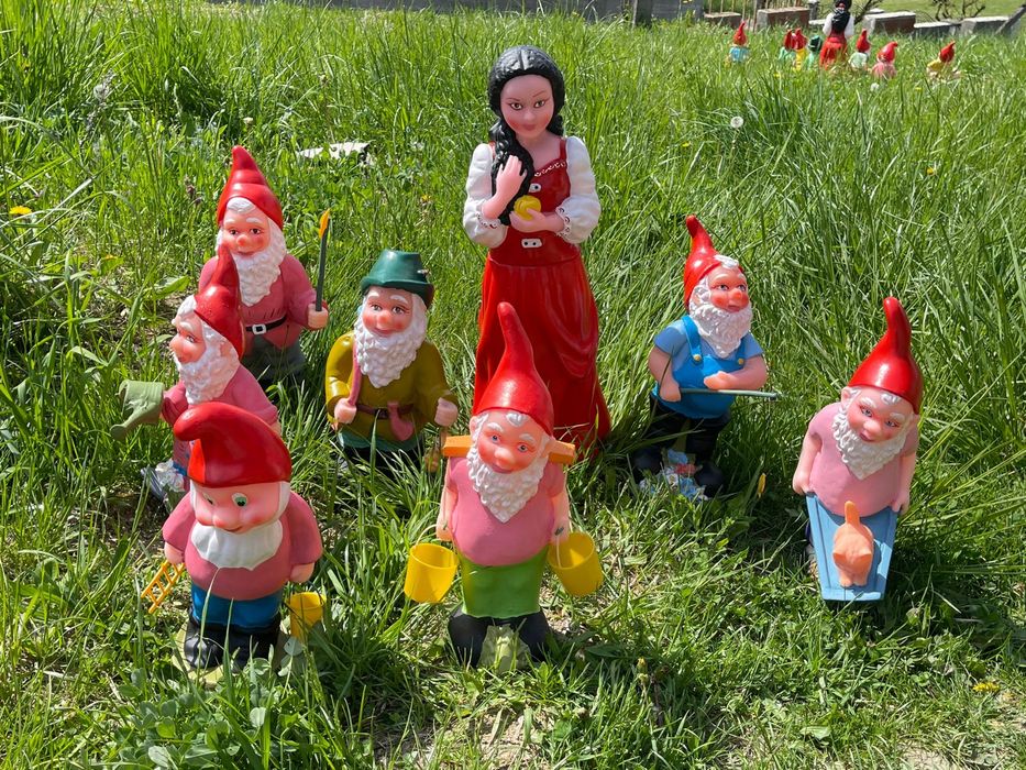 Set pitici de gradina , Alba ca Zăpada si cei 7 pitici