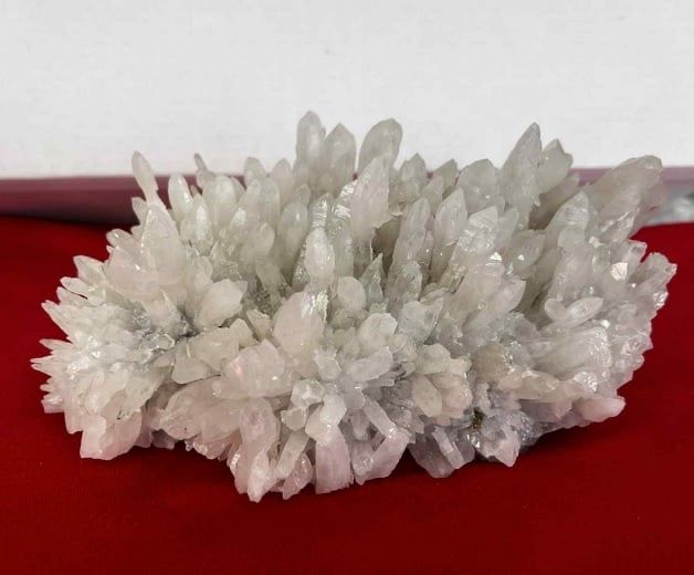 Pietre de minâ toate sunt de la minele din maramureş