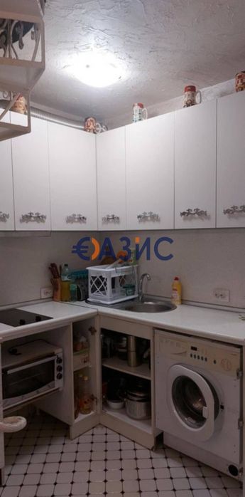 Продава се Двустаен апартамент в к.к. Слънчев бряг - 75 кв.м за 1200 €/кв.м - Снимка #1