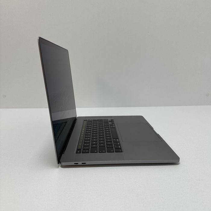 Macbook Pro 16 inch 2019 Radeon Pro 5300M \ GARANTIE \ iDROID
