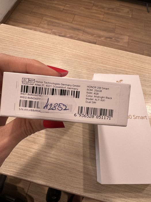 Honor 200 Smart, 4GB RAM, 256GB, 5G, Midnight Black, NOU/Sigilat!!!