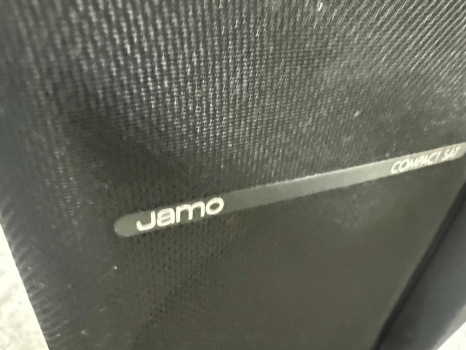 Тонколони Jamo Compact SAT