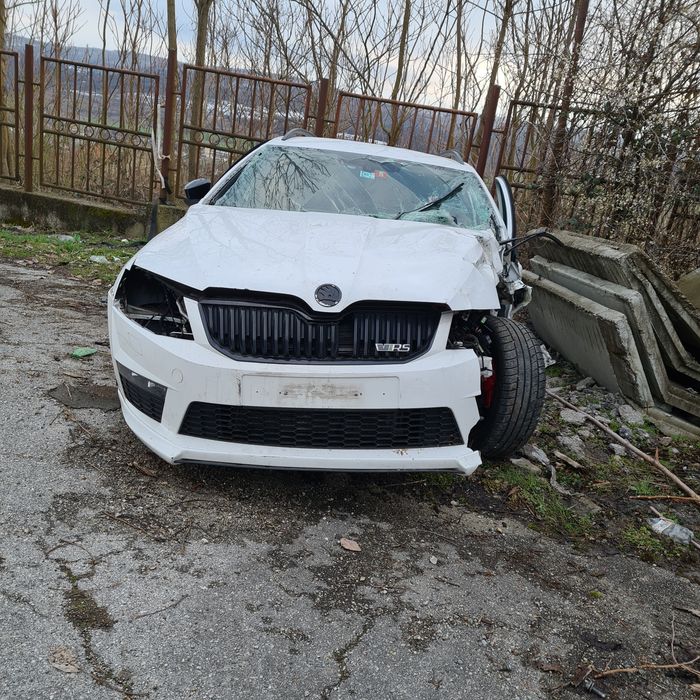 Шкода октавия 3 vrs 2.0тди на части