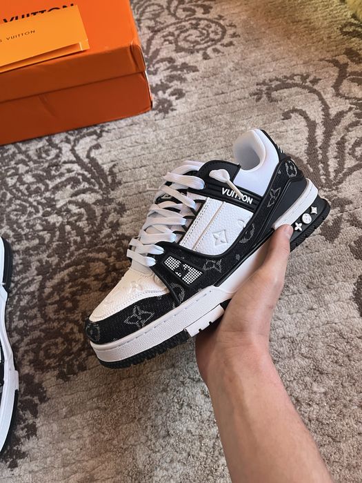 Louis Vuitton Trainer 42