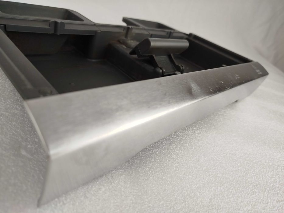 Sage SP0001872

Съд за отичаща / изтичаща вода на кафемашина Sage / Br