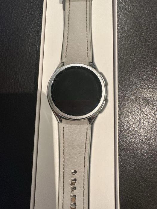 Смарт часовник Galaxy smart 6 classic