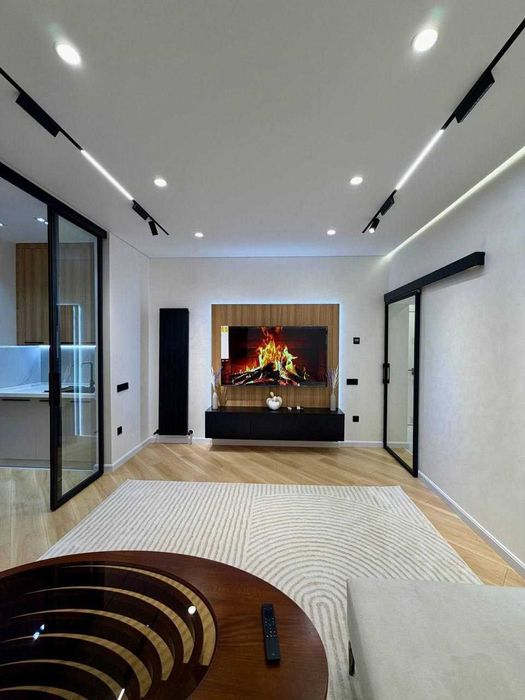 Б4 Сдаётся квартира на Мирзо-Улугбекском р-н Максим горкий ор-р КФС!