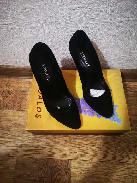 Туфли на выход. Размер 36-37