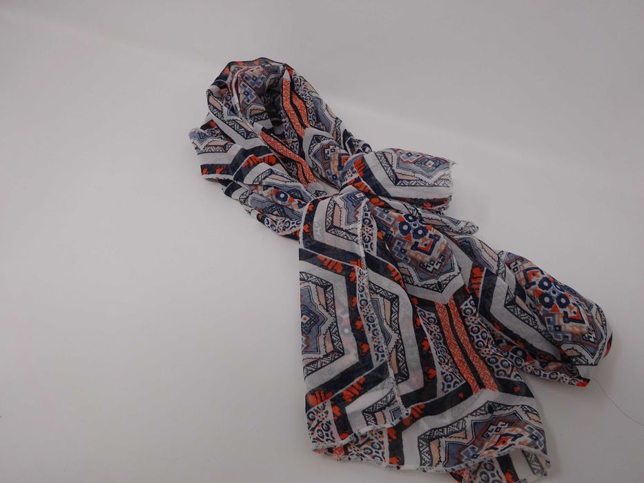 Слънчеви очила с шалче