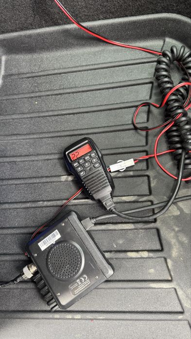 Statie Radio CB PNI Escort HP55