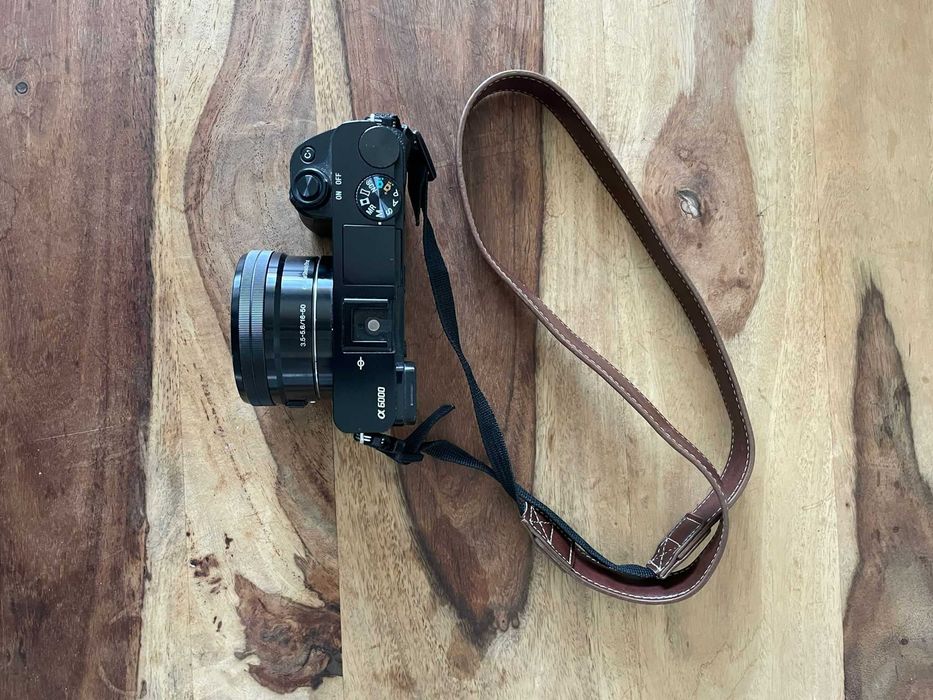 Sony alpha A6000