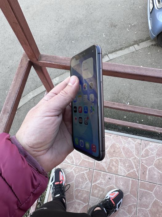 Iphone 11 black neverlock 64 Gb baterie 100%(dezmembrez telefoane)