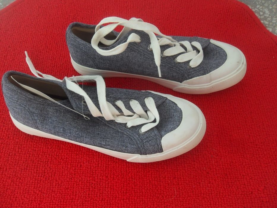 Дамски кецове номер 39 - Монопри - нови