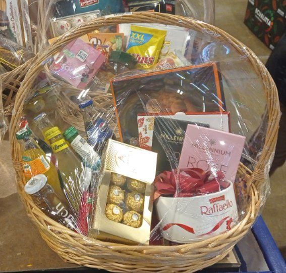 Savat, Bayram uchun sovg‘a savati | Chiroyli bezatilgan