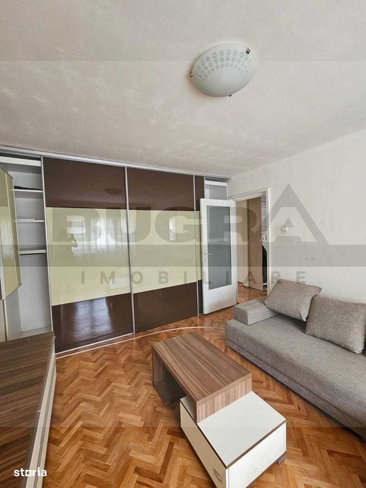 Apartament de 3 camere, 70mp, decomandat, zona strazii Intre Lacuri