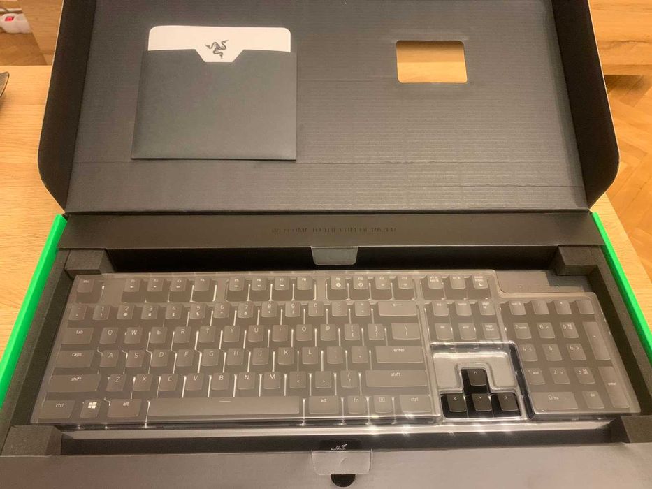 Клавиатура - Razer Blackwidow