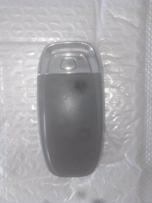 Продам смарт ключ Ауди