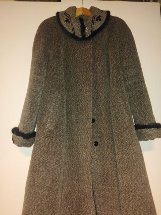 Зимнее пальто женское