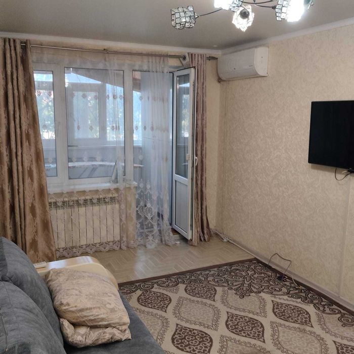 Продам 1 квартиру в Авиагородке.